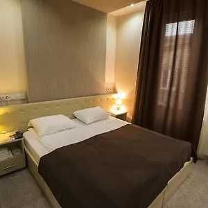 Tbiliseli Otel Tiflis