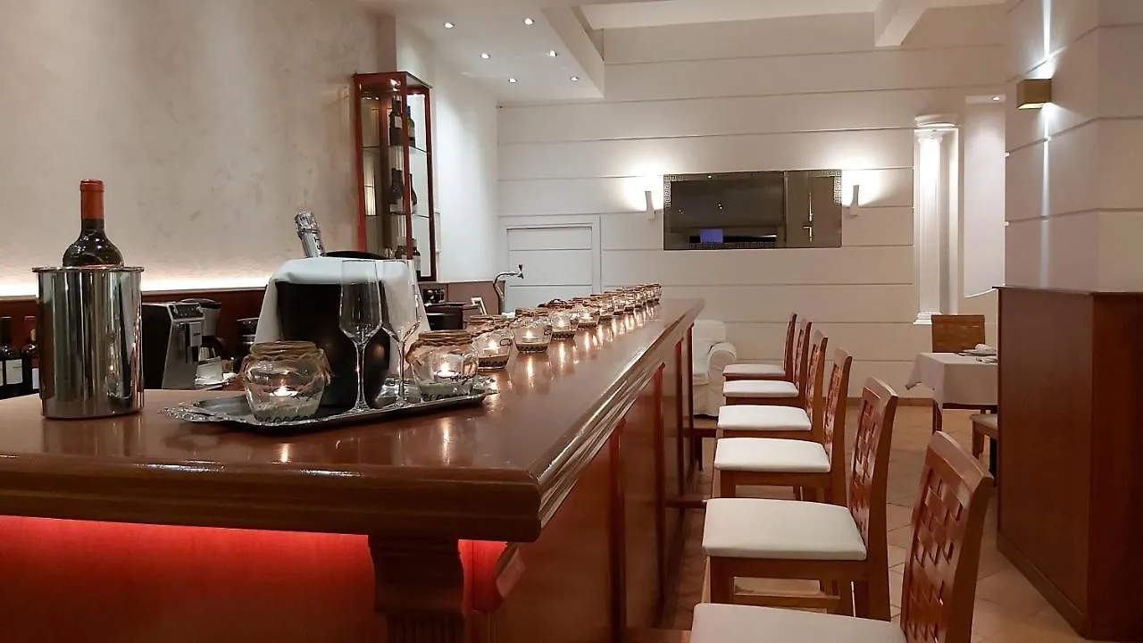 Akrogiali Exclusive Hotel (Adults Only) Polychrono 3*,  Yunanistan